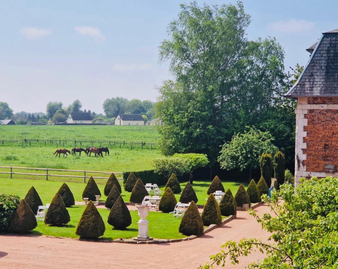 Domaine De L'Orangerie Du Chateau De Motteville Chambres D'Hotes Екстериор снимка